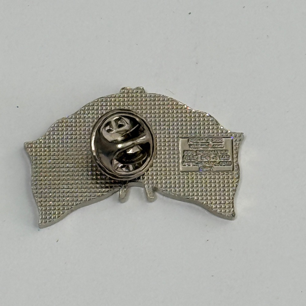 MLB San Diego Padres California Republic Flag Pin OS Multi Enamel Metal - Picture 2 of 3